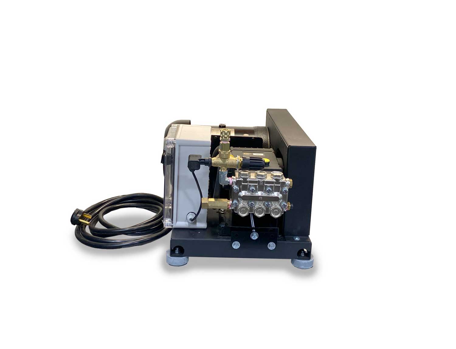 Pressure Washer  - BELT DRIVE - 2000 PSI - 3.7 GPM - 240V