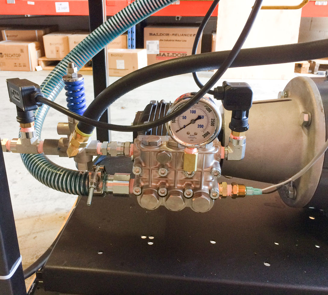 Multi Operator high flow Pressure washer - DIRECT DRIVE - Image 3